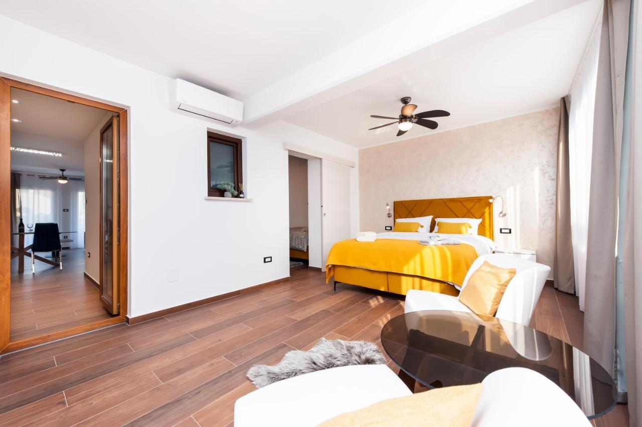 Apartments Sanja-New Renovated Rovinj Ngoại thất bức ảnh