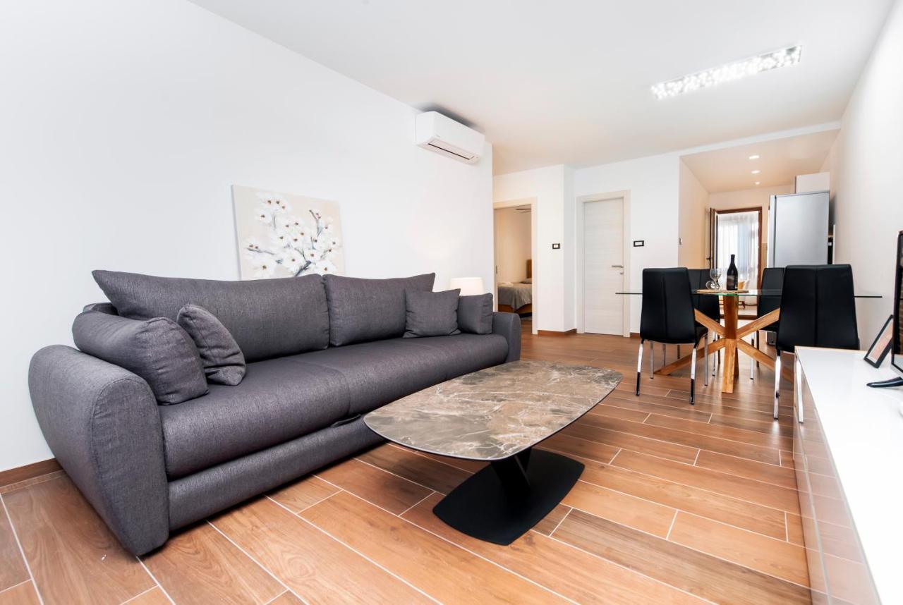 Apartments Sanja-New Renovated Rovinj Ngoại thất bức ảnh