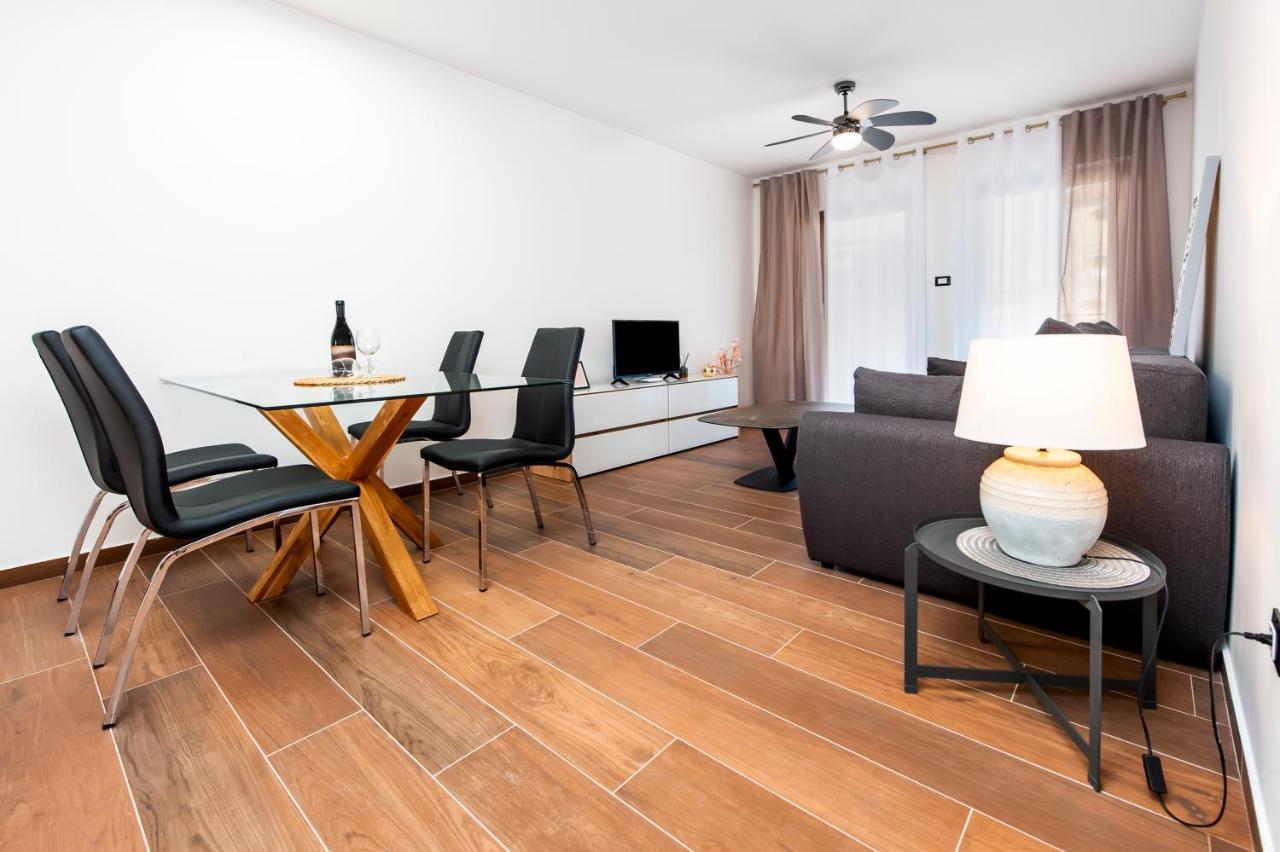 Apartments Sanja-New Renovated Rovinj Ngoại thất bức ảnh