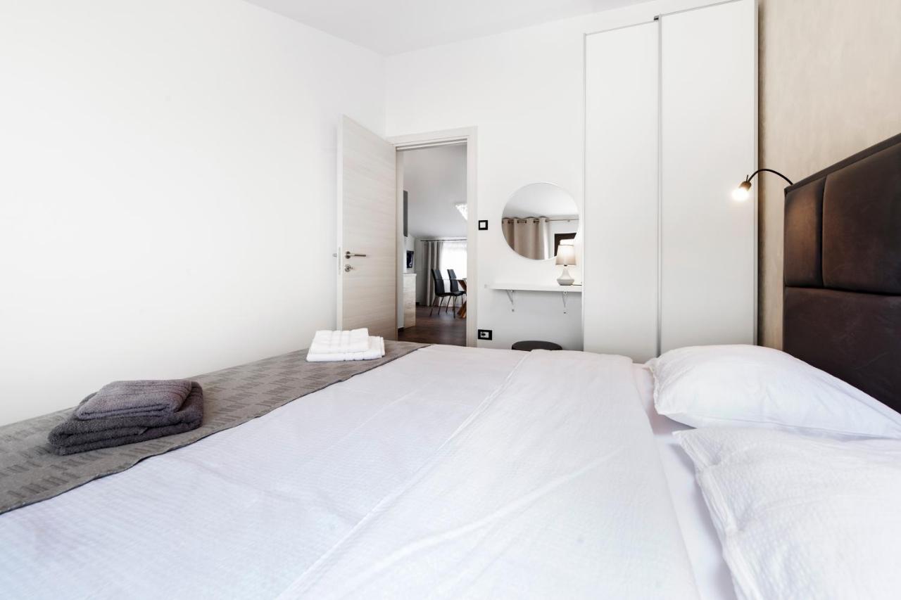 Apartments Sanja-New Renovated Rovinj Ngoại thất bức ảnh